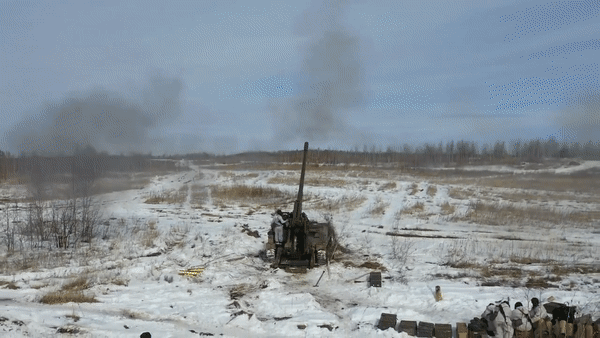 Nga chuyển pháo 2S5 Giatsint-S có thể bắn đạn hạt nhân chiến thuật tới Ukraine ảnh 16