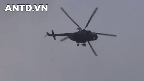 Trực thăng Mi-8 bị tên lửa phòng không vác vai bắn hạ trong xung đột tại Ukraine ảnh 20