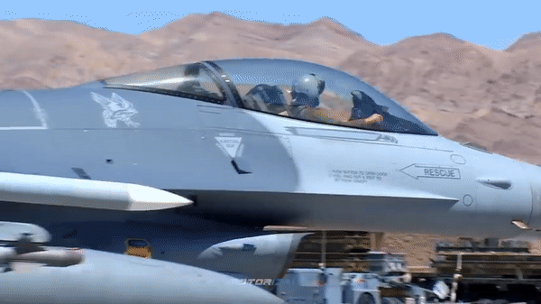 Vì sao tiêm kích F-16V Mỹ bán cho Bulgaria có giá lên tới 165 triệu USD/chiếc? ảnh 22