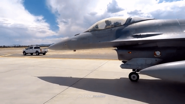 Vì sao tiêm kích F-16V Mỹ bán cho Bulgaria có giá lên tới 165 triệu USD/chiếc? ảnh 20