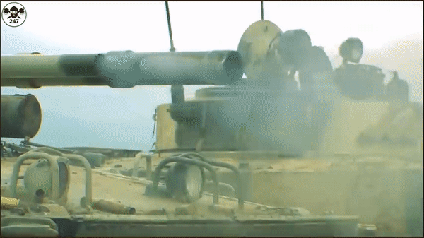 Kíp xe chiến đấu bộ binh BMP-3 Nga sống sót thần kỳ dù trúng hỏa lực Ukraine ảnh 23