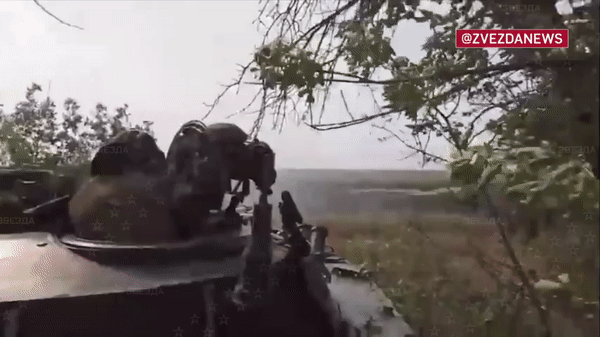 Kíp xe chiến đấu bộ binh BMP-3 Nga sống sót thần kỳ dù trúng hỏa lực Ukraine ảnh 1