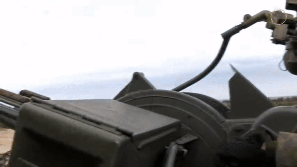 Ukraine với chiến thuật giăng lưới lửa chặn bắt trực thăng Nga ảnh 12