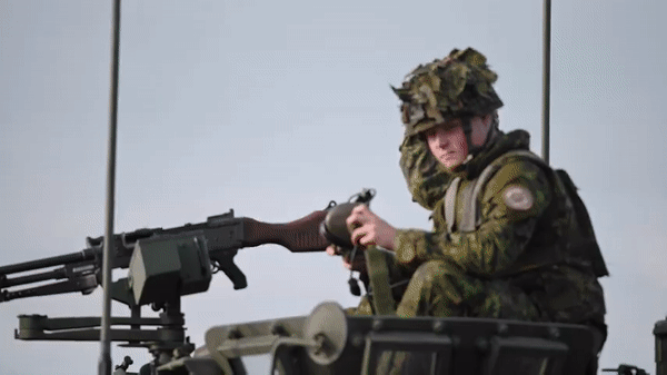 Canada mua 39 thiết giáp ACSV 8x8 để thay thế xe viện trợ cho Ukraine ảnh 7