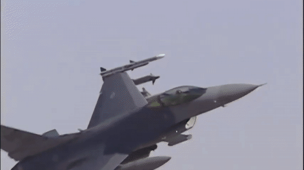 Mỹ vừa xuất xưởng tiêm kích F-16 Block 70 hiện đại nhất thế giới