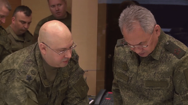 Rút khỏi Kherson, Nga tăng sức ép với tổng chỉ huy chiến dịch tại Ukraine ảnh 23