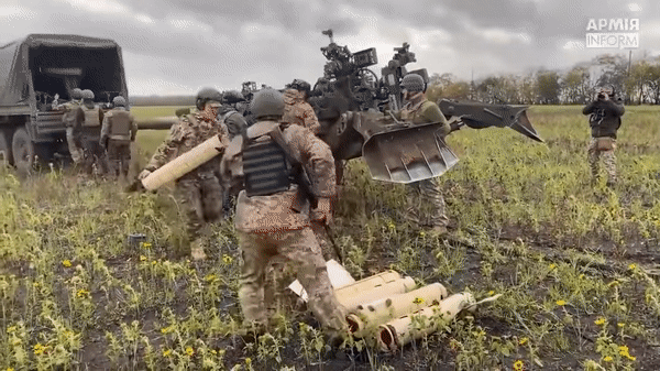 Mỹ nỗ lực khôi phục hỏa lực cho lựu pháo M777 Ukraine ảnh 5