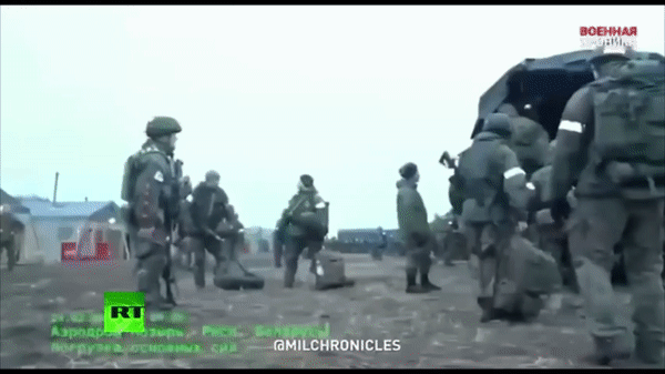 Quân đội Nga điều lực lượng lính dù thiện chiến tới miền Đông Ukraine ảnh 2