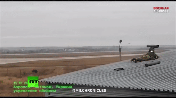 Quân đội Nga điều lực lượng lính dù thiện chiến tới miền Đông Ukraine ảnh 15
