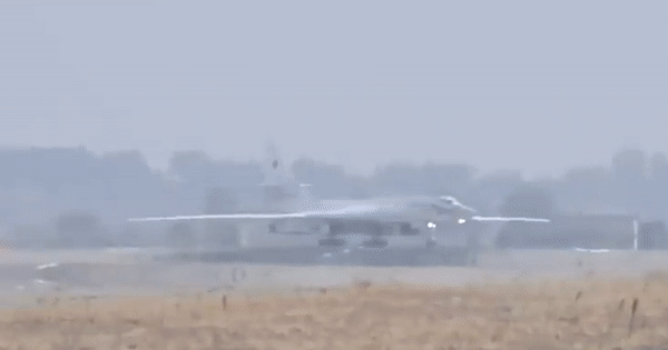 'Thiên nga trắng' Tu-160 Nga đổ dồn về căn cứ Engels khiến Ukraine phải đề phòng ảnh 11