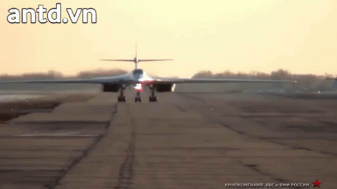 'Thiên nga trắng' Tu-160 Nga đổ dồn về căn cứ Engels khiến Ukraine phải đề phòng ảnh 32
