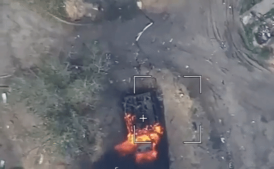 UAV tự sát Lancet của Nga khiến loạt khí tài ‘khủng’ của Ukraine bị phá hủy ảnh 27