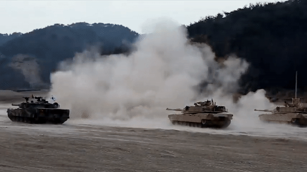 Xe tăng K1 - 'Phiên bản M1A1 Abrams của châu Á' ảnh 19