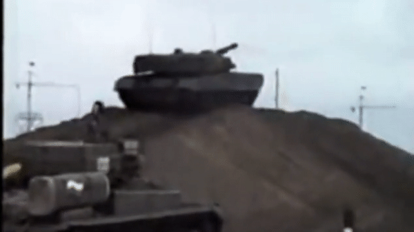 T80UM2 Black Eagle, xe tăng 'độc - lạ' của Nga  ảnh 12