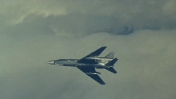 Tu-22 Liên Xô, máy bay ném bom siêu thanh đầu tiên trên thế giới ảnh 13