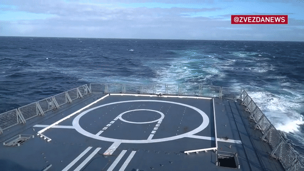 Chiến hạm tàng hình Nga diễn tập phóng tên lửa siêu thanh Zircon trên Đại Tây Dương ảnh 15