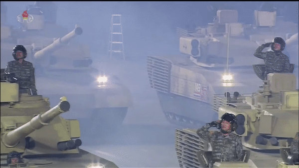 Xe tăng mới nhất của Triều Tiên mang dáng dấp của cả Nga và Mỹ ảnh 13