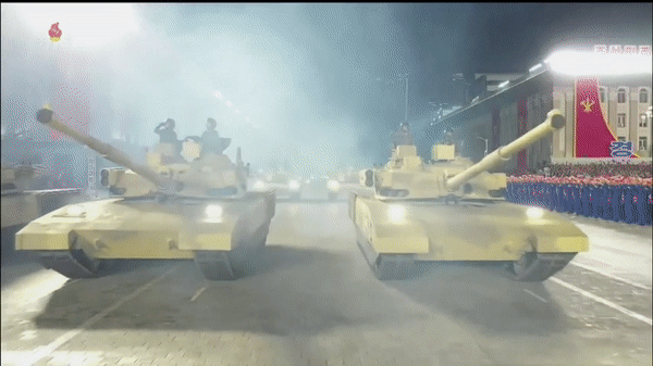 Xe tăng mới nhất của Triều Tiên mang dáng dấp của cả Nga và Mỹ ảnh 6