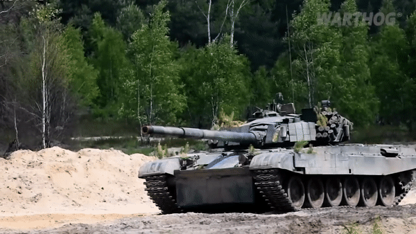 Xe tăng chủ lực PT-91 của Ba Lan 'hụt hơi trước Leopard 2 của Đức ảnh 5