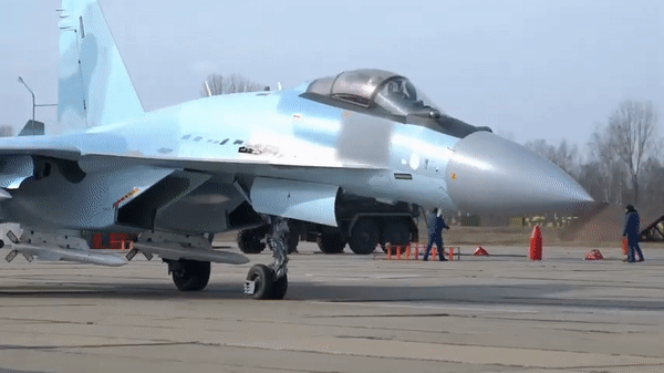 Không mua được tiêm kích F-16 Mỹ, Thổ Nhĩ Kỳ sẽ quay sang Su-35 Nga? ảnh 31