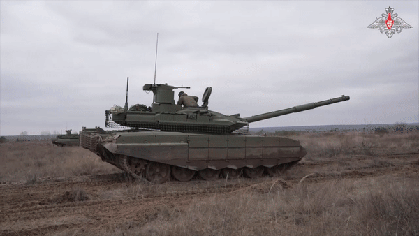Xe tăng T-90M Nga tăng hiệu suất chiến đấu khi kết hợp với UAV ảnh 18