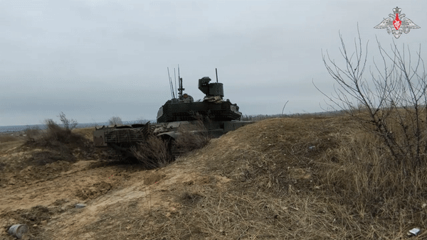 Xe tăng T-90M Nga tăng hiệu suất chiến đấu khi kết hợp với UAV ảnh 8