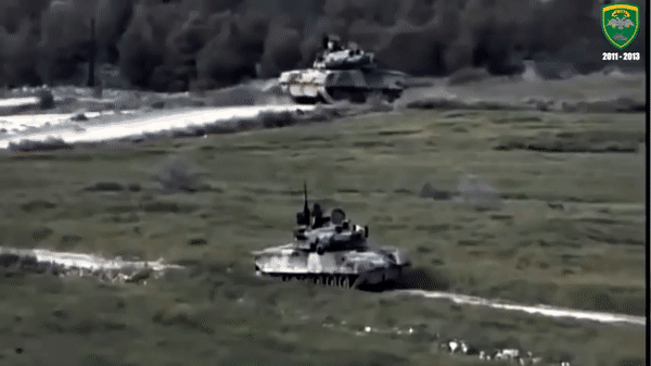 Bất ngờ với quốc gia châu Á sở hữu số lượng lớn 'xe tăng quốc bảo' Nga T-80UD ảnh 14