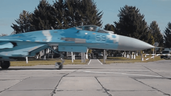 Vì sao Su-27 nằm trong số những chiến đấu cơ nguy hiểm nhất thế giới? ảnh 6