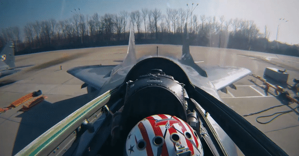 Dòng chiến đấu cơ hạng nhẹ MiG-29 huyền thoại của Nga ảnh 16