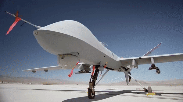 Nga đăng video tiêm kích áp sát UAV 'Thần chết' MQ-9 Mỹ ảnh 7
