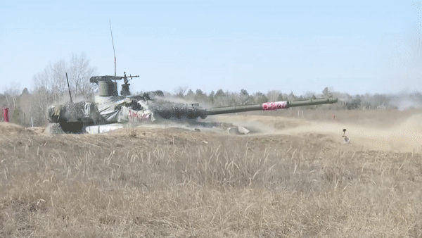 Nga tăng cường huấn luyện các kíp lái xe tăng T-90M cách đối phó chiến xa phương Tây ảnh 15