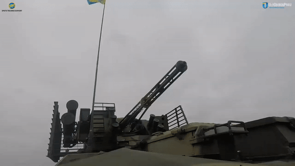 BTR-4, 'hậu duệ' tốt nhất của dòng thiết giáp huyền thoại BTR-80 Liên Xô ảnh 17