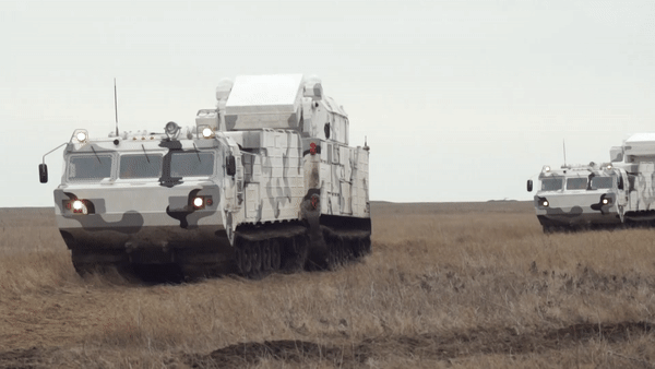 'Rồng lửa' Tor-M2DT tạo ô bảo vệ căn cứ Nga tại Bắc Cực ảnh 10