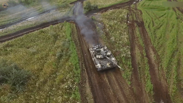 Xe tăng T-64BV Mod 2017 có thể đấu ngang ngửa với T-90A? ảnh 21