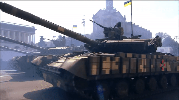 Xe tăng T-64BV Mod 2017 có thể đấu ngang ngửa với T-90A? ảnh 2