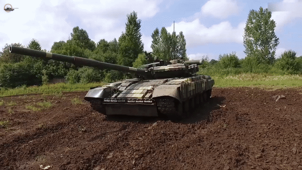 Xe tăng T-64BV Mod 2017 có thể đấu ngang ngửa với T-90A? ảnh 6