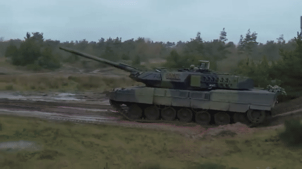 Đức chi tiền sắm phiên bản siêu tăng mạnh nhất Leopard 2A7V ảnh 9