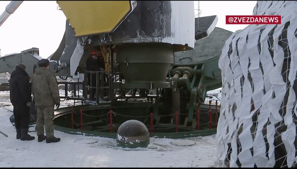 Nga diễn tập với tên lửa đạn đạo 'Con trai của quỷ Satan' ảnh 11