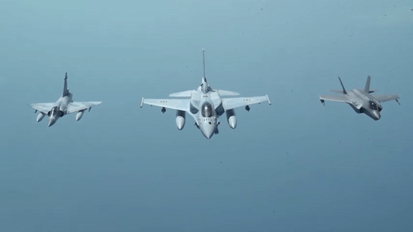 Lý do bất ngờ khiến Mỹ chưa thể giao 66 tiêm kích F-16V cho đối tác