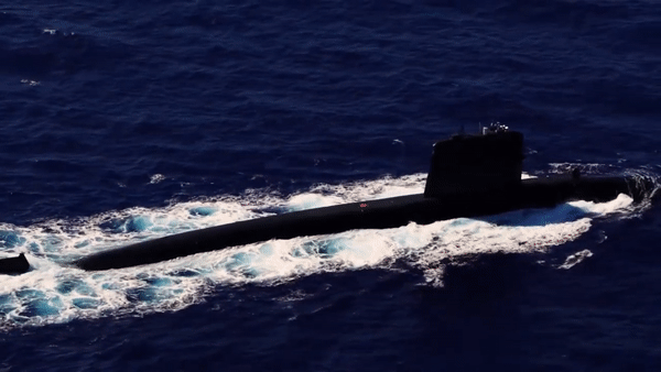 Máy bay trinh sát săn ngầm Nga bám đuôi tàu ngầm Mỹ suốt 9 tiếng mà không bị phát hiện?