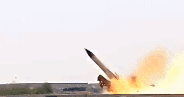 [ẢNH] Mỹ phản ứng khi tên lửa S-200 Syria suýt lao trúng lò phản ứng hạt nhân Israel ảnh 2