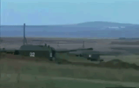 Nga muốn dùng pháo phòng thủ bờ biển Bereg để... đánh chặn đạn tên lửa HIMARS ảnh 1