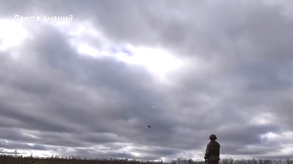 Nga lần đầu sử dụng UAV tác chiến điện tử Moskit độc đáo ở Ukraine ảnh 15
