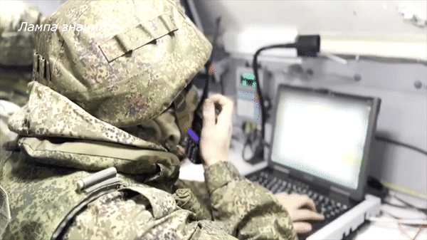 Nga lần đầu sử dụng UAV tác chiến điện tử Moskit độc đáo ở Ukraine ảnh 11
