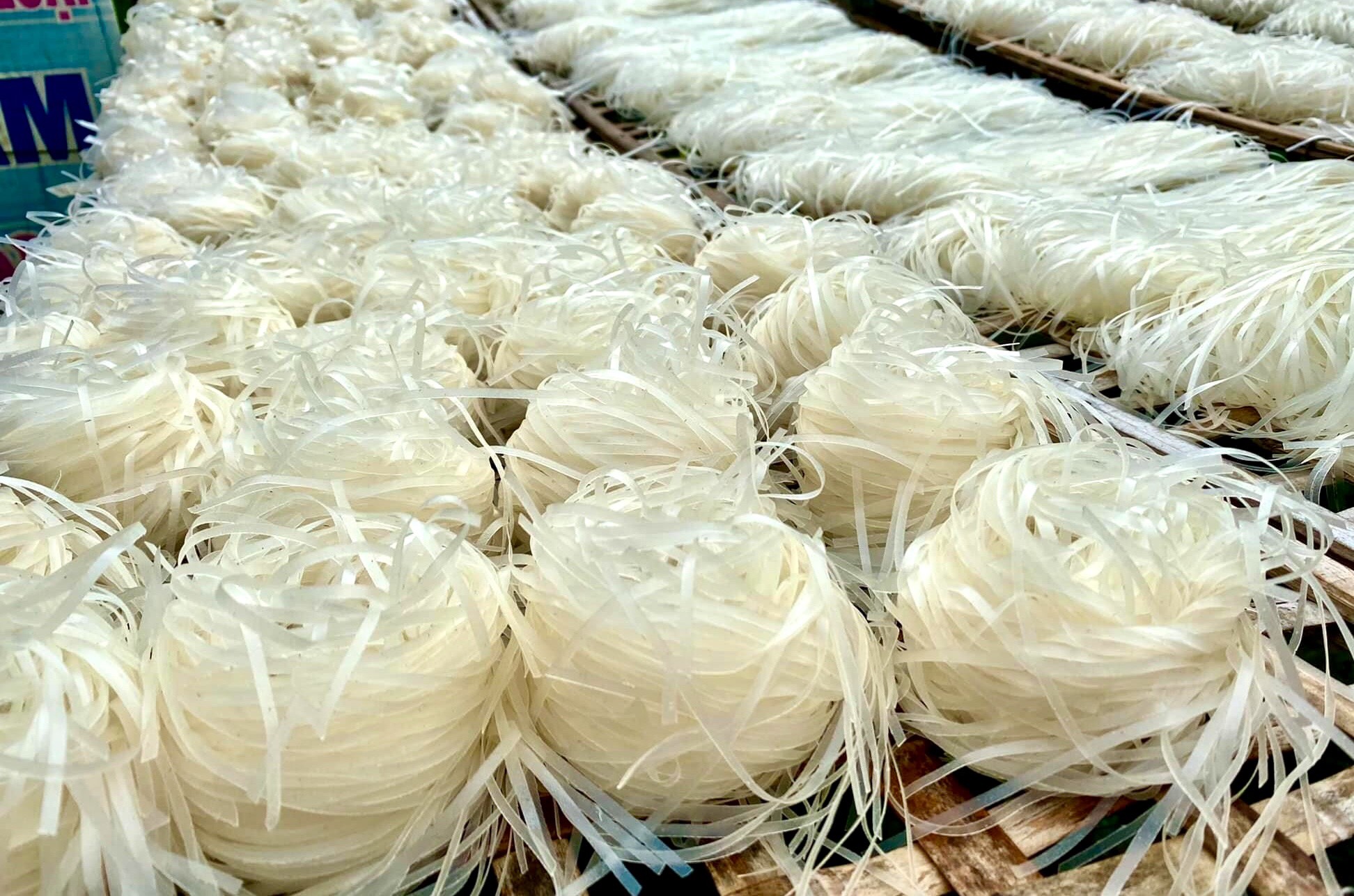 Mì gạo - đặc sản của mọi miền | VOZ