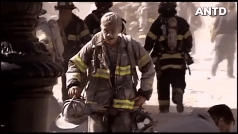 [ẢNH] Những chiến binh anh hùng không cầm súng của Mỹ trong thảm họa khủng bố 11-9