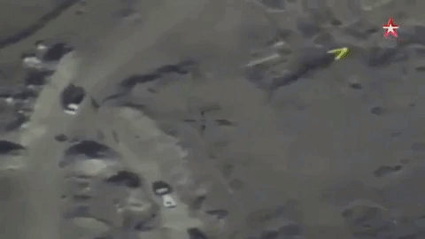[ẢNH] Người Nga khóc các phi công thiệt mạng hay xót xa cho việc sa lầy tại Syria?