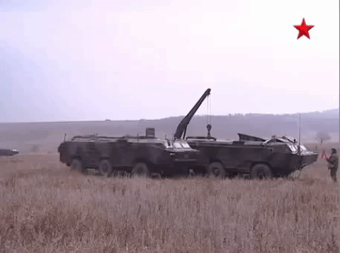 [ẢNH] Hoảng hồn trước tên lửa đạn đạo Ukraine có thể hủy diệt cả binh đoàn tăng T-90