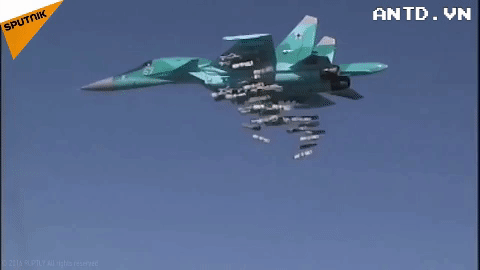 [ẢNH] Su-24 Nga 