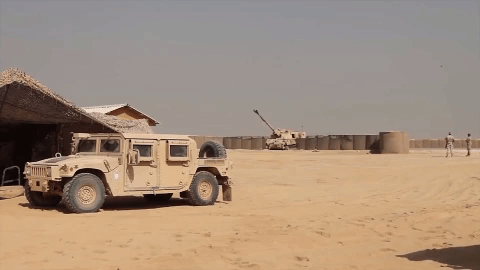 [ẢNH] Pháo tự hành Mỹ được điều động trên chiến trường Libya